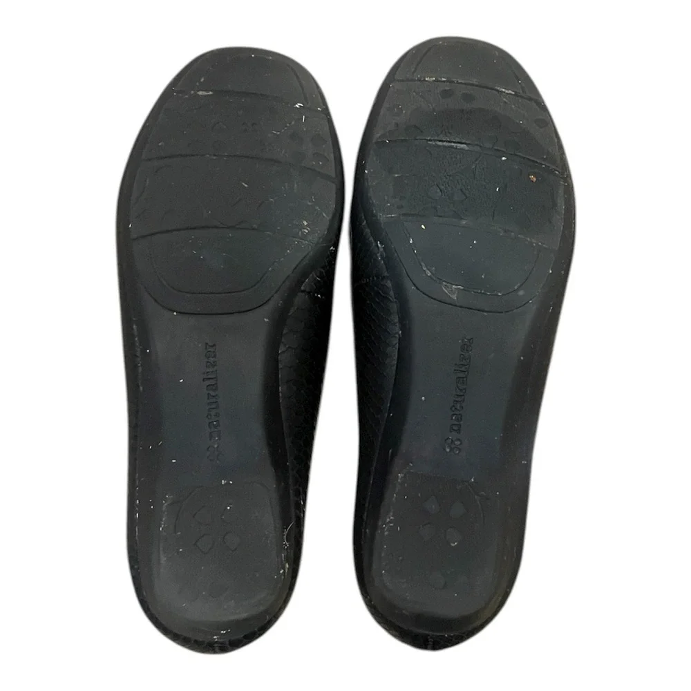 Naturalizer Black Embossed Snake Print Loafer Flats‎ Women's Size 7M N5 Comfort